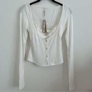 Skims Soft Lounge Lace Long Sleeve Button Up size Small in Marble